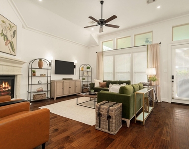 16650 Seminole Ridge Drive - Photo Thumbnail 8