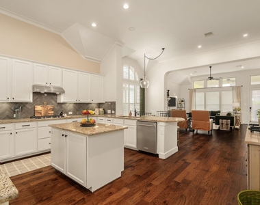 16650 Seminole Ridge Drive - Photo Thumbnail 3
