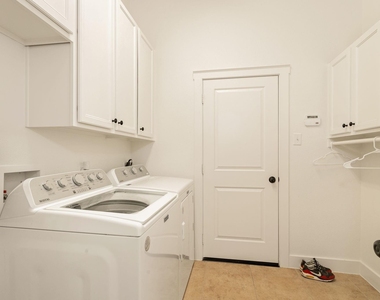 16650 Seminole Ridge Drive - Photo Thumbnail 21