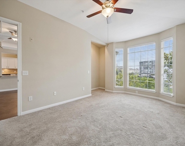 5353 Memorial Drive - Photo Thumbnail 7