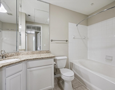 5353 Memorial Drive - Photo Thumbnail 12
