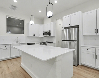 203 Danna Lane - Photo Thumbnail 5
