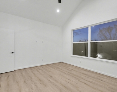 203 Danna Lane - Photo Thumbnail 19