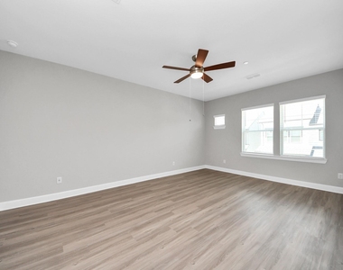 5300 Berkeley Knoll Circle - Photo Thumbnail 18
