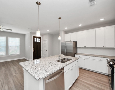 5300 Berkeley Knoll Circle - Photo Thumbnail 11