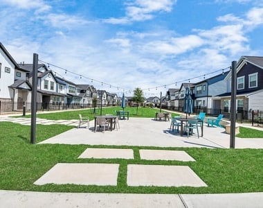 5300 Berkeley Knoll Circle - Photo Thumbnail 36