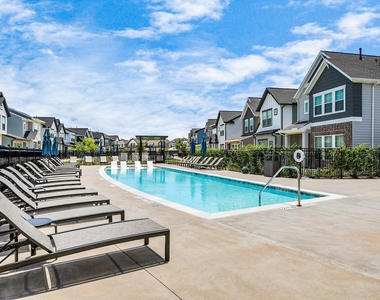 5300 Berkeley Knoll Circle - Photo Thumbnail 31