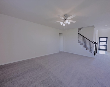1707 Green Willow Court - Photo Thumbnail 17
