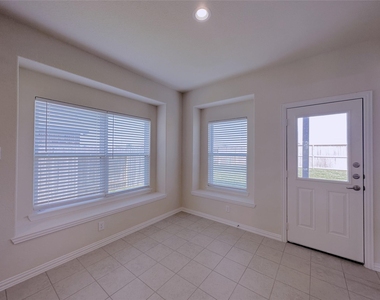 1707 Green Willow Court - Photo Thumbnail 15