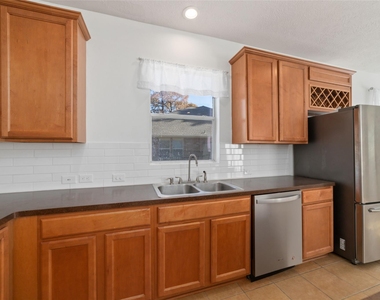 2618 Bridgestone Park Lane - Photo Thumbnail 16