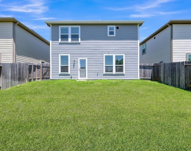 7314 Madison Commons Lane - Photo Thumbnail 28