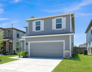 7314 Madison Commons Lane - Photo Thumbnail 1