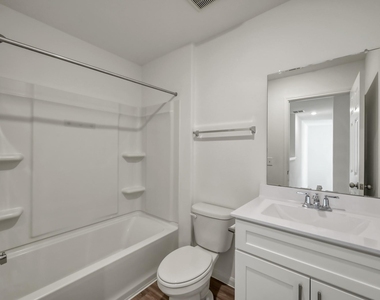 7314 Madison Commons Lane - Photo Thumbnail 23