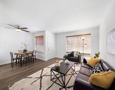 2828 61st Street - Photo Thumbnail 2