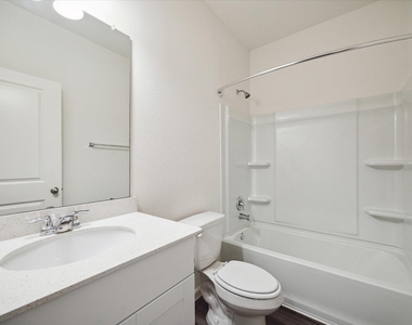 4603 Highland Crest Drive - Photo Thumbnail 9