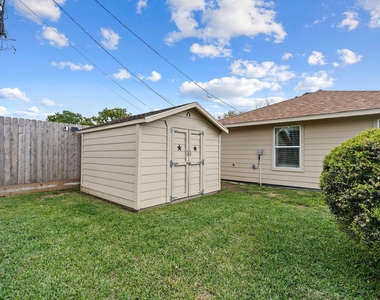 1214 W 31st Street - Photo Thumbnail 26