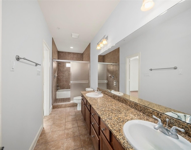 202 Mcgowen Street - Photo Thumbnail 19