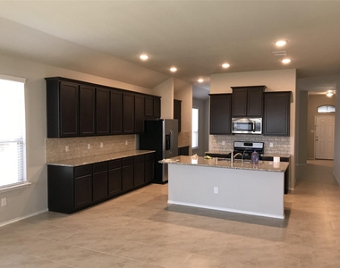 4427 Aversa Drive - Photo Thumbnail 2