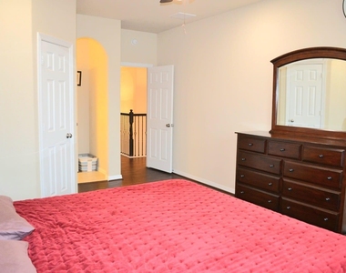 5206 Jacob Ridge Court - Photo Thumbnail 32