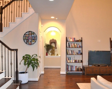 5206 Jacob Ridge Court - Photo Thumbnail 8