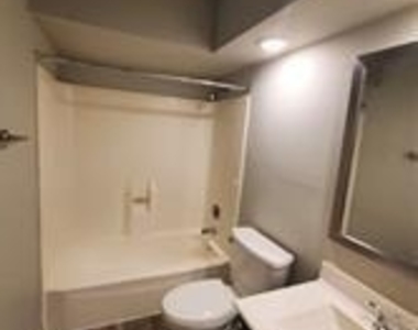 2522 Manor Valley Lane - Photo Thumbnail 14