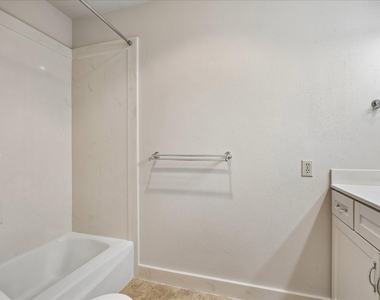 2065 Winrock Boulevard - Photo Thumbnail 19