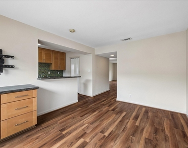 2065 Winrock Boulevard - Photo Thumbnail 10
