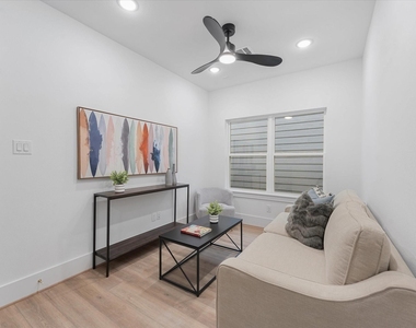 3807 Goodhope Street - Photo Thumbnail 14