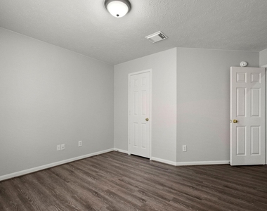 19 Terrell Trail Court - Photo Thumbnail 17