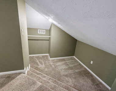 19 Terrell Trail Court - Photo Thumbnail 15