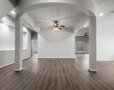 19 Terrell Trail Court - Photo Thumbnail 18