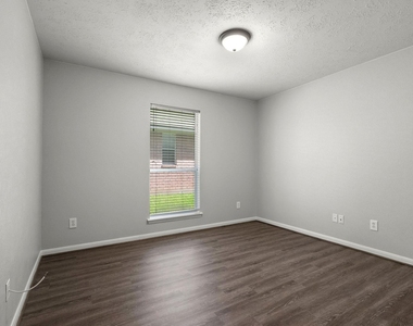 19 Terrell Trail Court - Photo Thumbnail 16