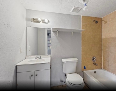 205 Hafer Street - Photo Thumbnail 1