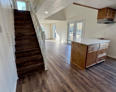 457 Impala Drive - Photo Thumbnail 10