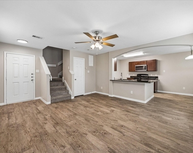 15510 Kiplands Bend Drive - Photo Thumbnail 2