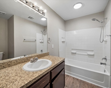 15510 Kiplands Bend Drive - Photo Thumbnail 8