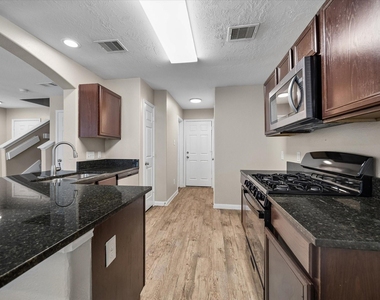 15510 Kiplands Bend Drive - Photo Thumbnail 4