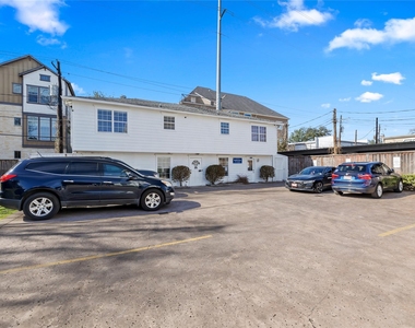 811 Heights Blvd - Photo Thumbnail 1