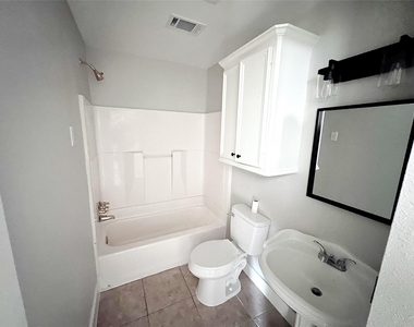 2324 Peppermill Road - Photo Thumbnail 11