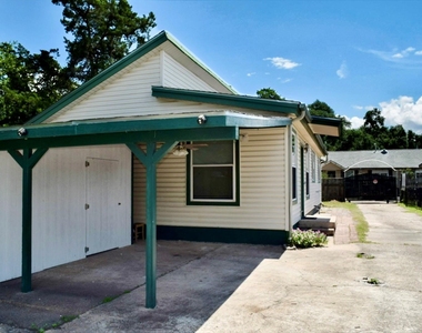 2324 Peppermill Road - Photo Thumbnail 2