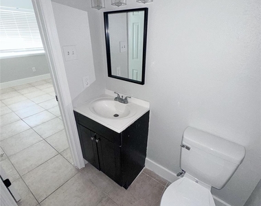 2324 Peppermill Road - Photo Thumbnail 15
