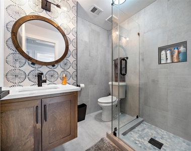 3502 Ruth Street - Photo Thumbnail 5
