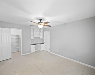 6215 S Braeswood Boulevard - Photo Thumbnail 24