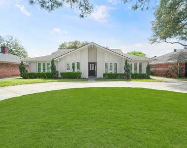 6215 S Braeswood Boulevard - Photo Thumbnail 1
