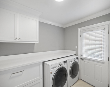 6215 S Braeswood Boulevard - Photo Thumbnail 25