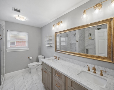 6215 S Braeswood Boulevard - Photo Thumbnail 20