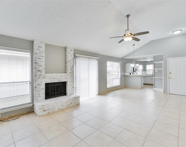 11111 Wheatridge Drive - Photo Thumbnail 3