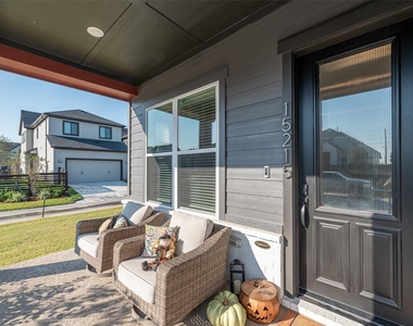 15215 Boisterous Way - Photo Thumbnail 2