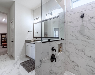 15215 Boisterous Way - Photo Thumbnail 21