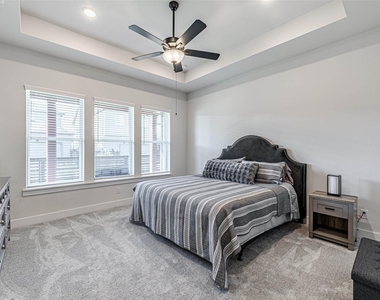 15215 Boisterous Way - Photo Thumbnail 19